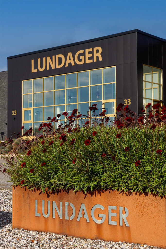 The main lundager office building from outside
